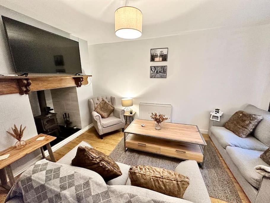 Cottage,Cinema Room,Log Burner Blaenavon Esterno foto