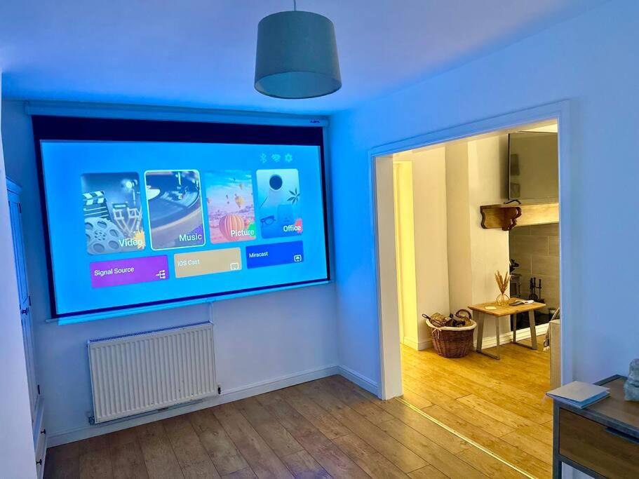 Cottage,Cinema Room,Log Burner Blaenavon Esterno foto