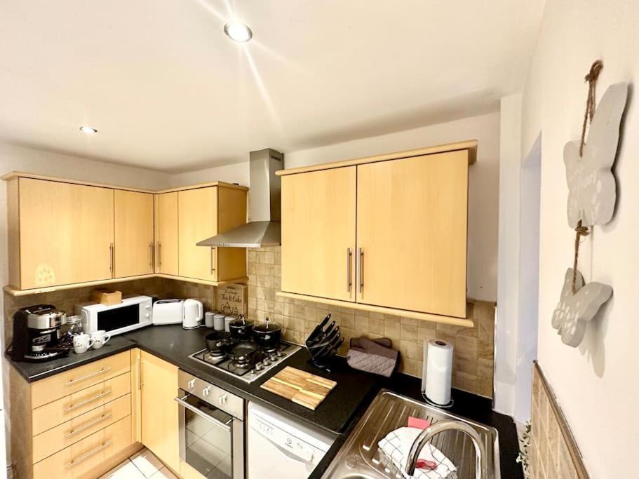 Cottage,Cinema Room,Log Burner Blaenavon Esterno foto